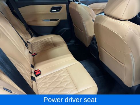 Used 2023 Nissan Rogue Platinum w/ Platinum Premium Package image 34