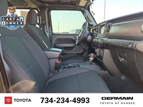 Used 2021 Jeep Wrangler Unlimited Sport image 17