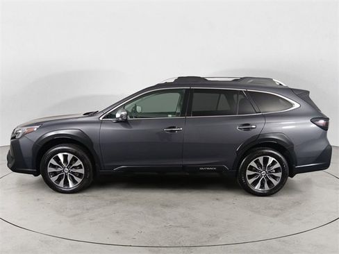 Used 2024 Subaru Outback Touring XT image 2