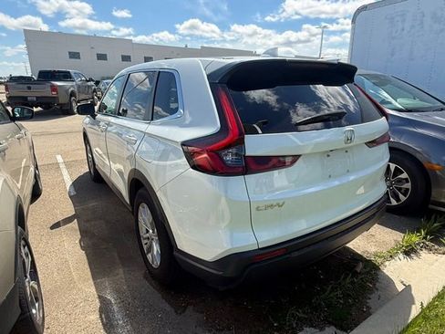 Used 2023 Honda CR-V EX-L image 4