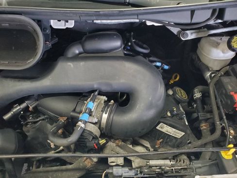 Used 2018 Ford Transit 150 XL RWD image 4
