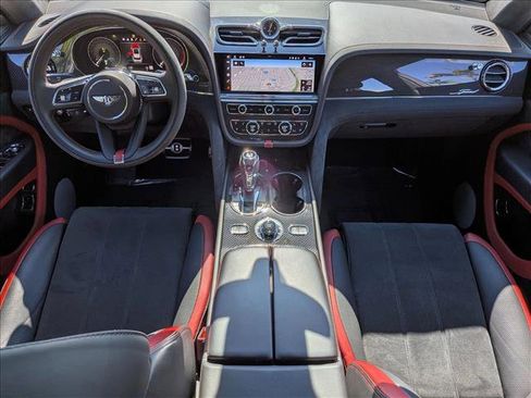 Used 2021 Bentley Bentayga Speed image 17