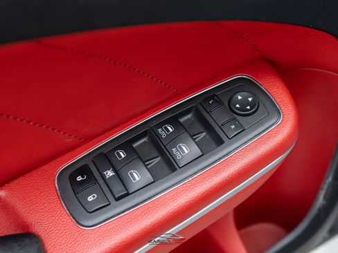 Used 2022 Dodge Charger Scat Pack RWD image 38