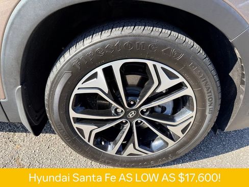 Used 2020 Hyundai Santa Fe Limited FWD image 34
