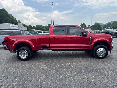 Used 2024 Ford F450 Lariat w/ Lariat Ultimate Package AWD/4WD image 10