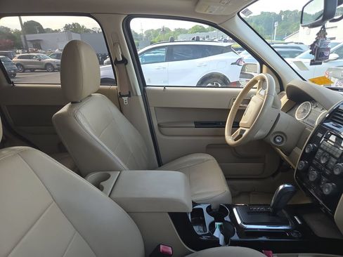 Used 2012 Ford Escape Limited FWD image 10