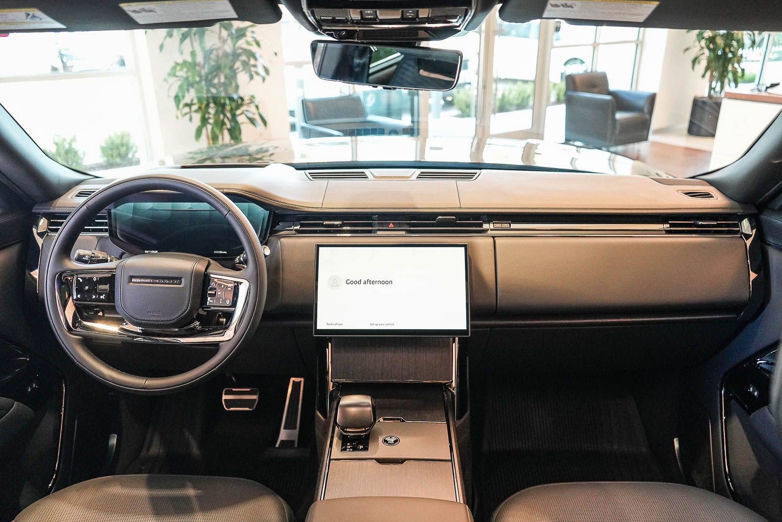 New 2026 Land Rover Range Rover SV AWD/4WD image 12