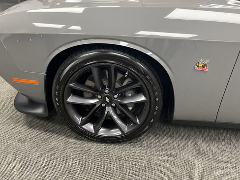 Used 2019 Dodge Challenger R/T Scat Pack w/ Plus Package image 25