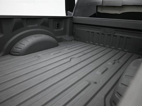 Used 2025 Ford F250 Lariat w/ Black Appearance Package AWD/4WD image 19