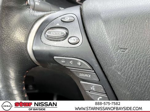 Used 2020 Nissan Pathfinder SL AWD/4WD image 21
