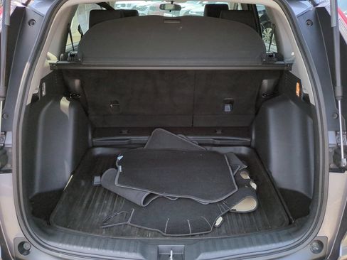 Used 2018 Honda CR-V EX image 12