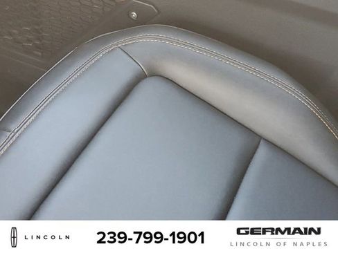 Used 2023 Ford Bronco Badlands image 29