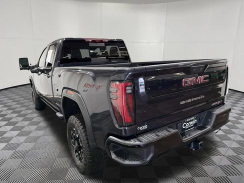 Used 2025 GMC Sierra 2500 AT4X AWD/4WD image 5