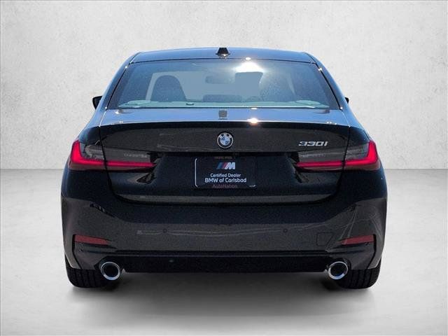 Used 2026 BMW 330i Sedan w/ Premium Package RWD image 8