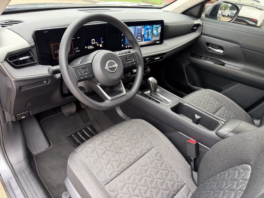 Used 2026 Nissan Kicks SV FWD image 10