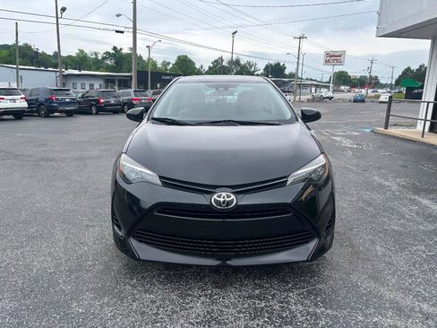 Used 2019 Toyota Corolla LE FWD image 4