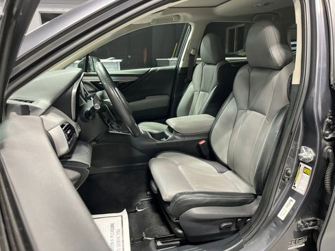 Certified 2022 Subaru Outback Limited AWD/4WD image 22