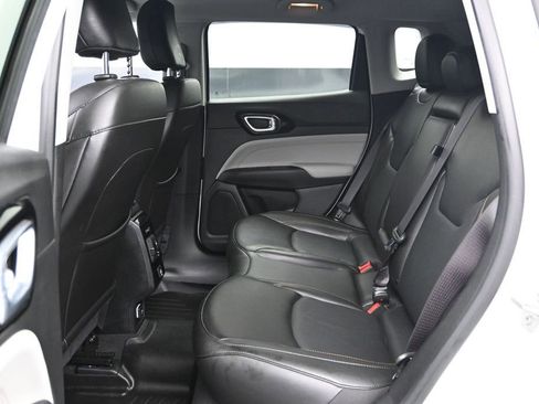 Used 2022 Jeep Compass Limited AWD/4WD image 28