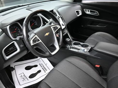 Used 2016 Chevrolet Equinox LT FWD image 18