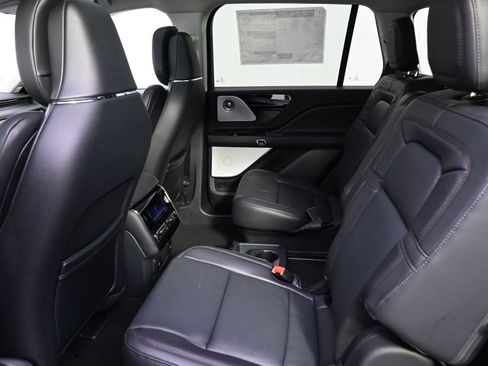 New 2026 Lincoln Aviator Reserve AWD/4WD image 21