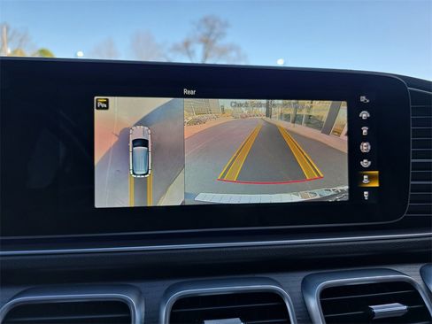 Certified 2021 Mercedes-Benz GLE 450 4MATIC image 28