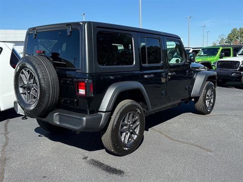 New 2026 Jeep Wrangler Sport S w/ Dual Top Group image 3