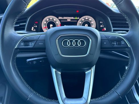 Used 2022 Audi Q8 Premium Plus image 23
