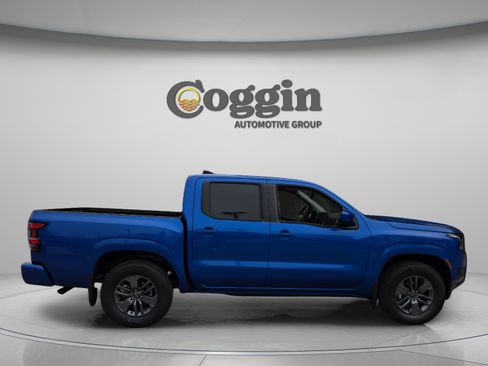 New 2026 Nissan Frontier SV w/ Tow Package RWD image 6