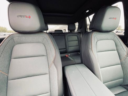 New 2026 GMC Terrain AT4 w/ Technology Package II image 31