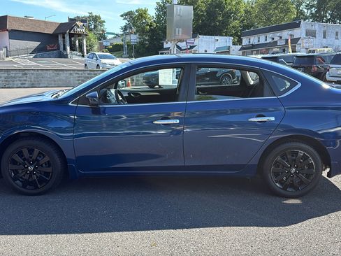 Used 2018 Nissan Sentra S FWD image 4