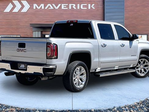 Used 2018 GMC Sierra 1500 SLT w/ SLT Premium Package AWD/4WD image 5