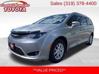 Used 2020 Chrysler Pacifica Touring-L FWD 360° Tour