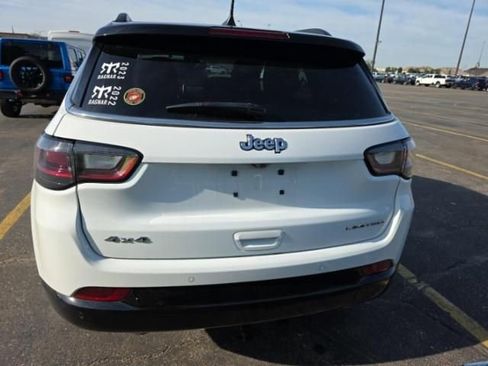 Used 2023 Jeep Compass Limited w/ Elite Group AWD/4WD image 10