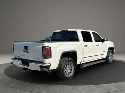 Used 2018 GMC Sierra 1500 Denali AWD/4WD image 3