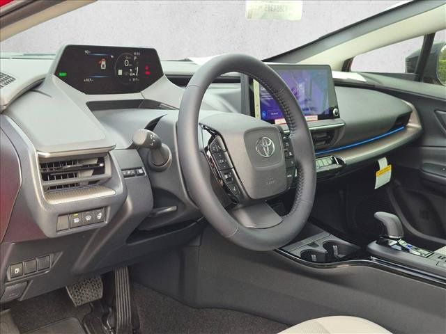 New 2027 Toyota Prius XLE FWD image 3
