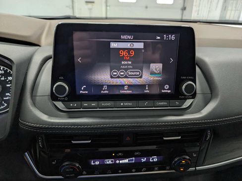 Used 2021 Nissan Rogue SL AWD/4WD image 21