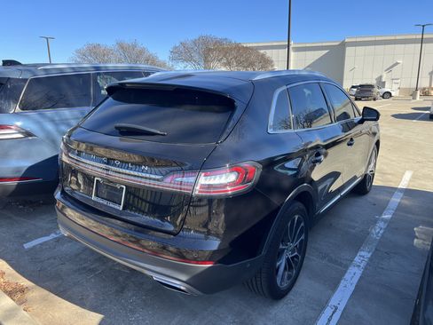 Certified 2022 Lincoln Nautilus Reserve w/ Equipment Group 201A image 26