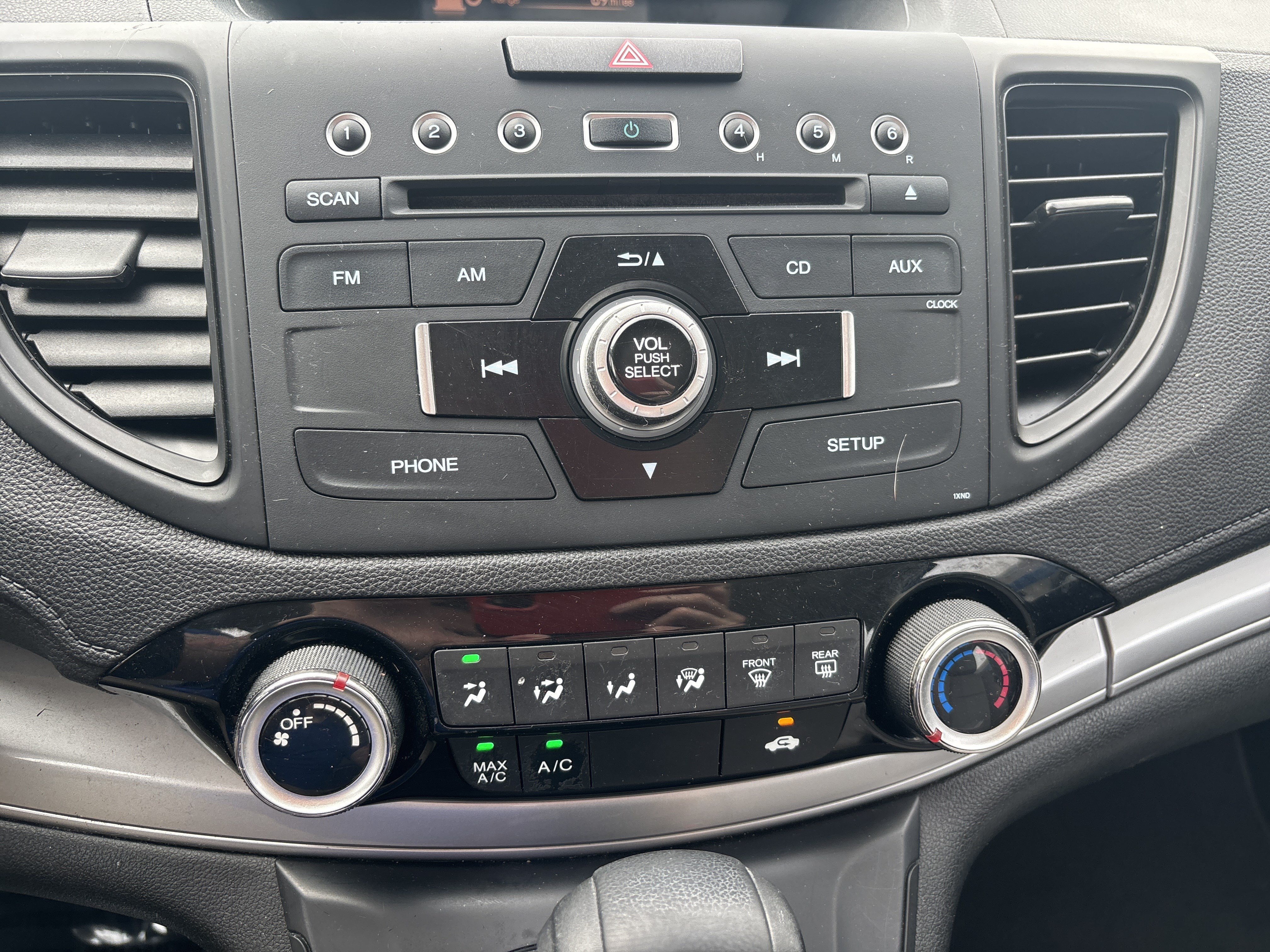 Used 2015 Honda CR-V LX image 16