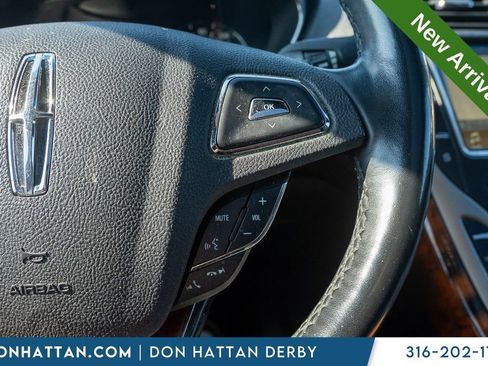 Used 2018 Lincoln MKX Reserve w/ Lincoln MKX Climate Package AWD/4WD image 10