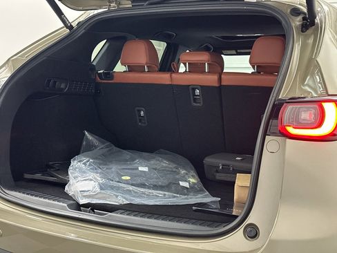 Certified 2025 MAZDA CX-5 Carbon Edition image 8