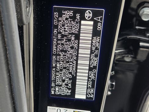 Certified 2023 Toyota Crown AWD/4WD image 9