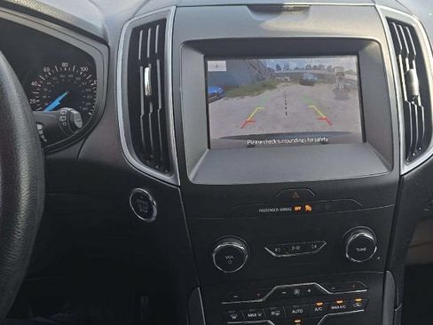 Used 2020 Ford Edge SE AWD/4WD image 19