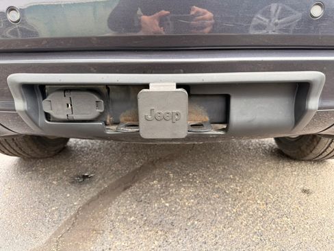 Used 2014 Jeep Grand Cherokee Overland AWD/4WD image 56