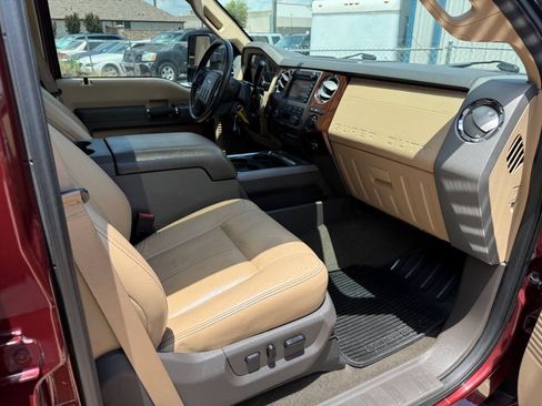 Used 2012 Ford F250 Lariat w/ Lariat Ultimate Pkg AWD/4WD image 17