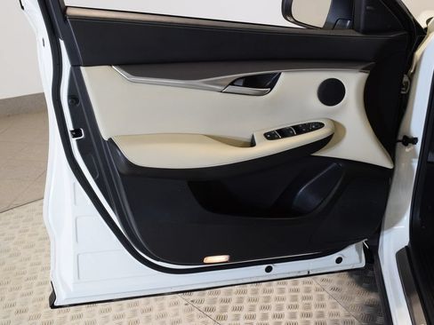 Certified 2022 INFINITI QX50 Luxe AWD/4WD image 15