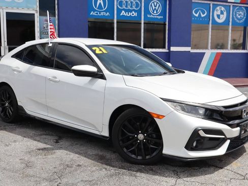 Used 2021 Honda Civic Sport image 3
