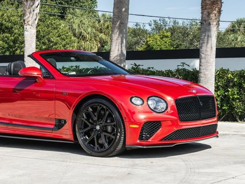 Used 2024 Bentley Continental GT Speed image 12