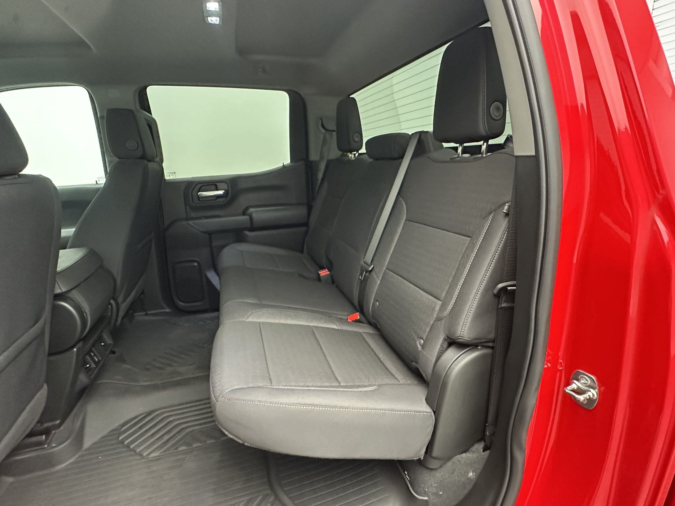 Certified 2026 Chevrolet Silverado 1500 Custom Trail Boss w/ Dark Appearance Package AWD/4WD image 23