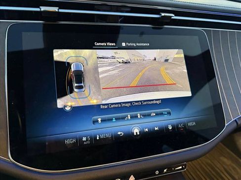 Used 2024 Mercedes-Benz E 450 4MATIC Sedan image 18