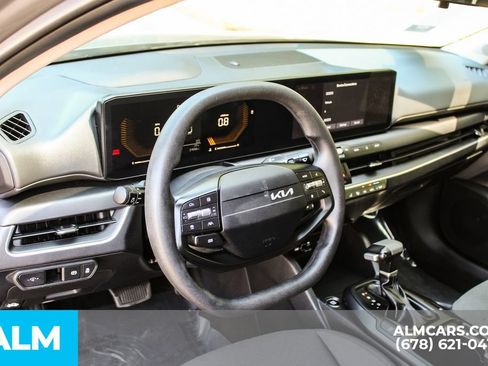 Used 2025 Kia K4 FWD image 22
